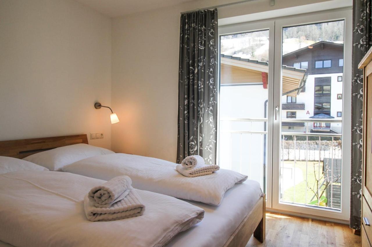 Tauern Relax Lodges By We Rent, Summercard Included Kaprun Exteriör bild