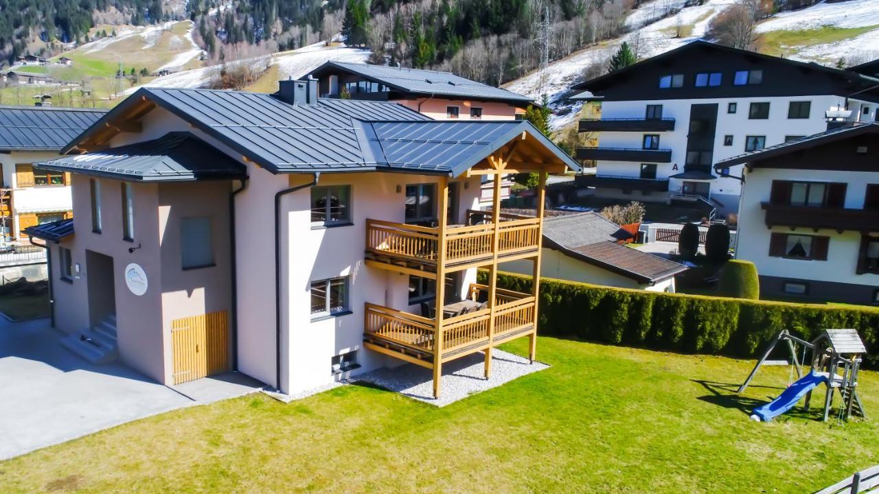 Tauern Relax Lodges By We Rent, Summercard Included Kaprun Exteriör bild